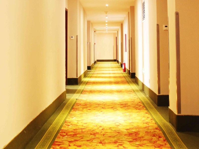 Greentree Inn Shandong Qingdao Development District Sdust Express Hotel Kültér fotó