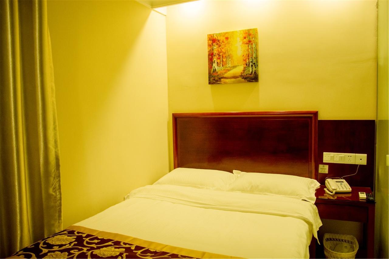 Greentree Inn Shandong Qingdao Development District Sdust Express Hotel Kültér fotó